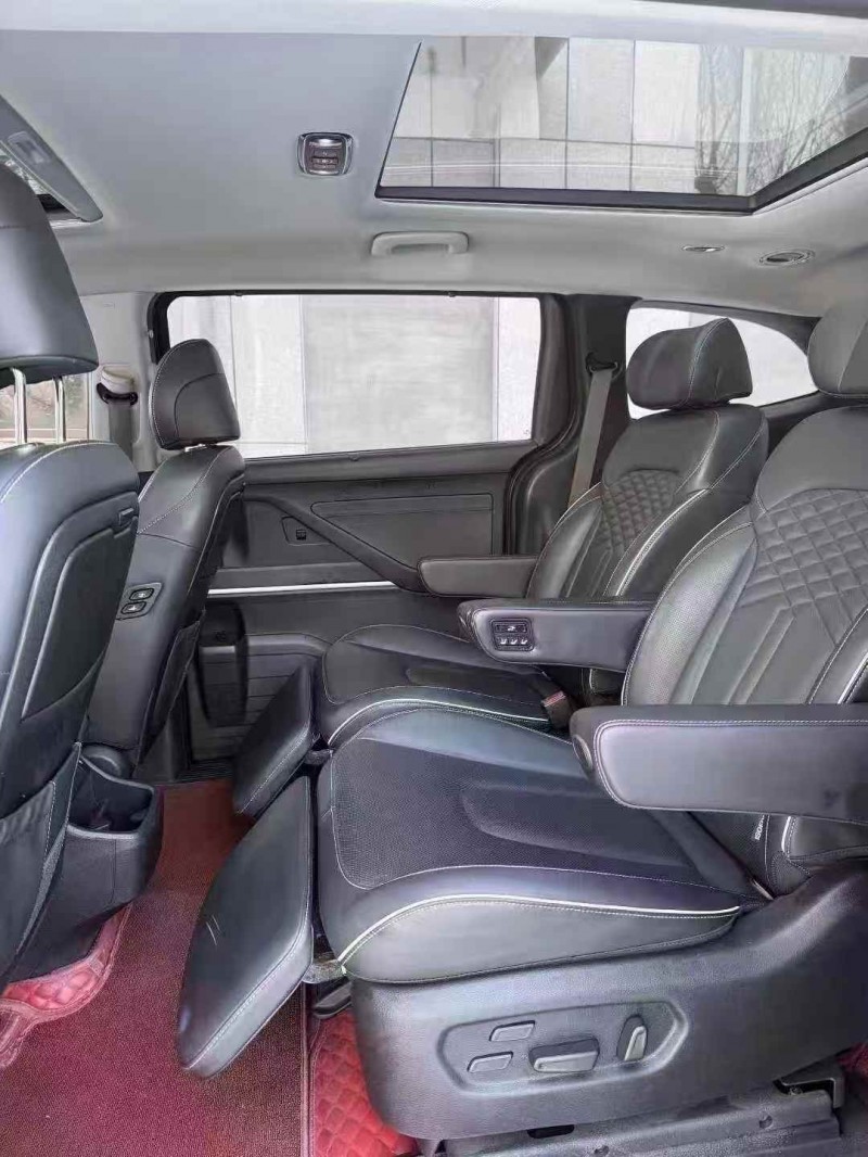 吉林20年现代库斯图8