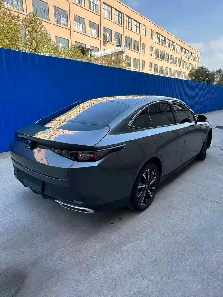 湖州25年长安汽车逸动5