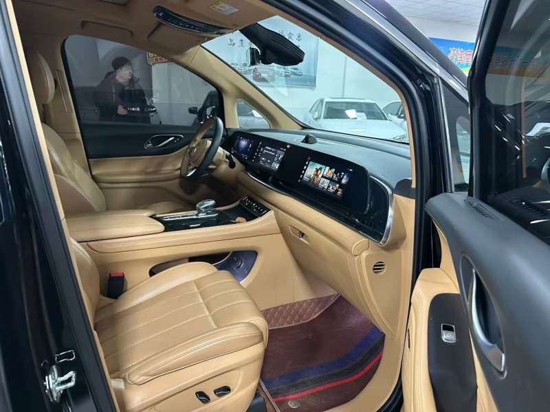 廊坊23年岚图汽车梦想家6