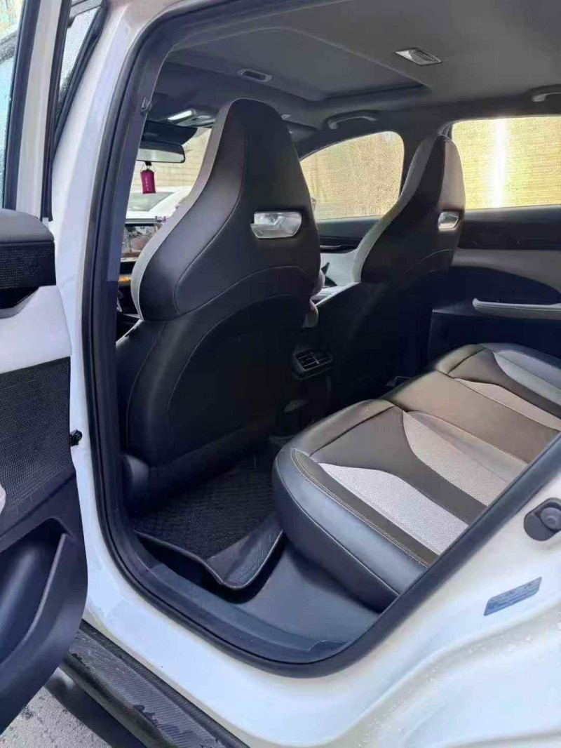 岳阳25年长安汽车UNI5