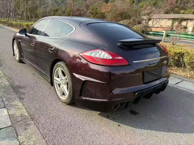 湖州13年保时捷帕拉梅拉9