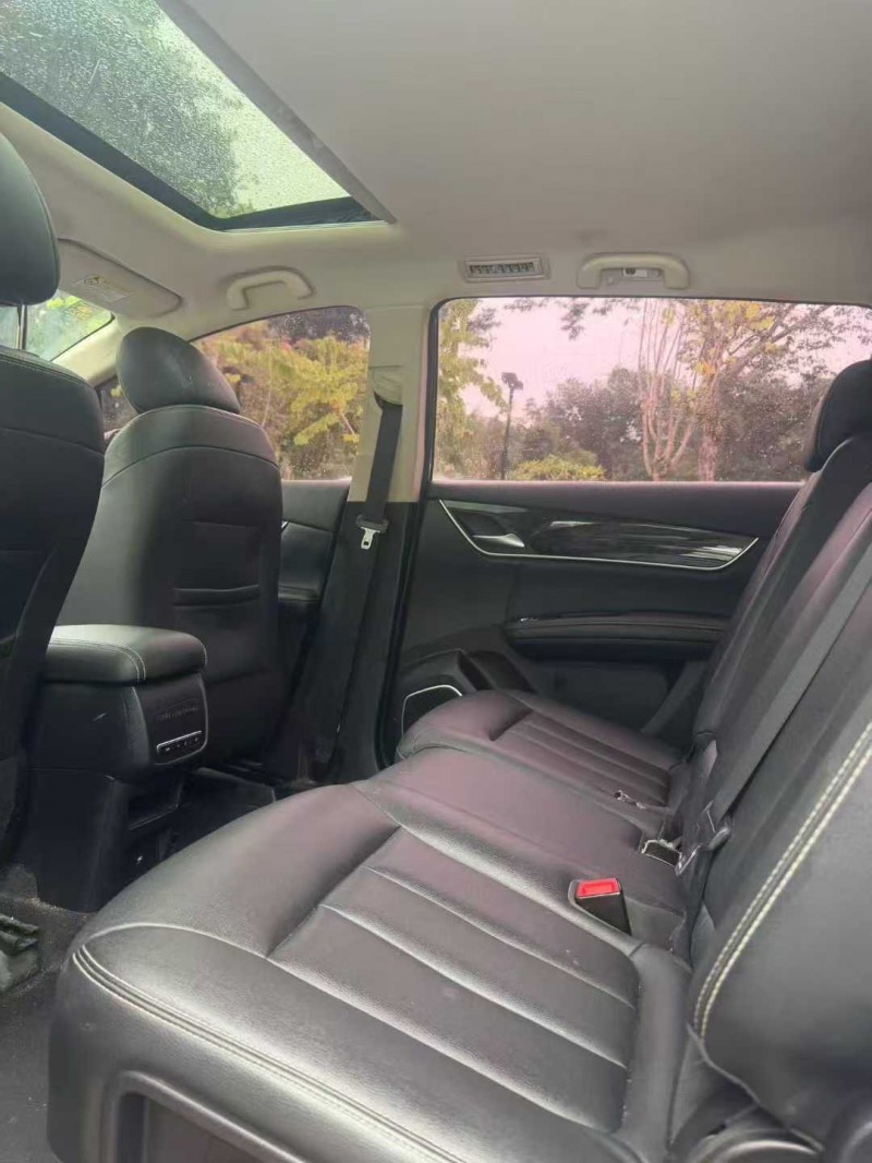 东莞20年比亚迪宋MAX5