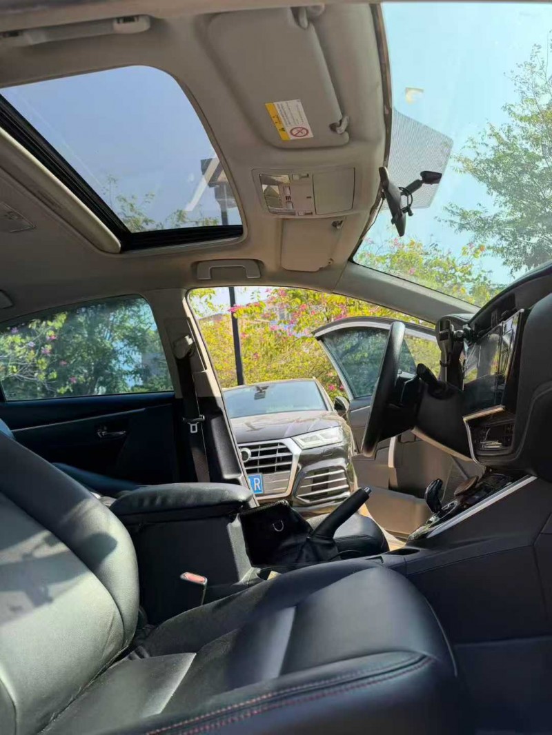 东莞18年丰田雷凌3