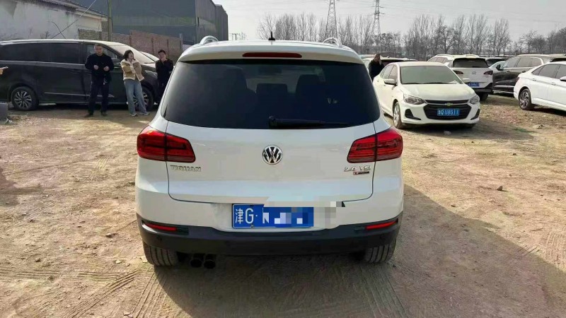 保定16年大众途观9