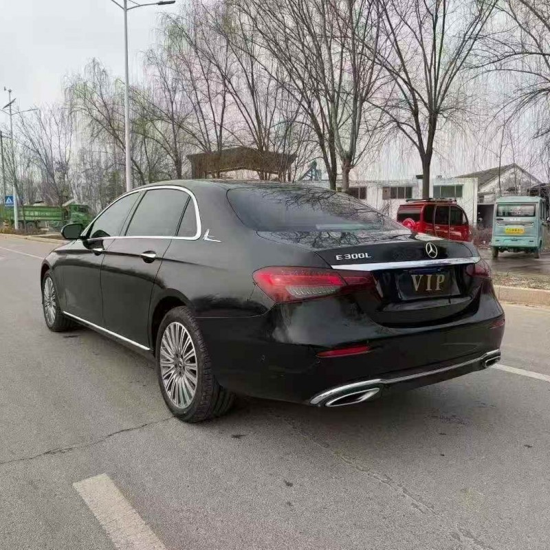 东营23年奔驰E8