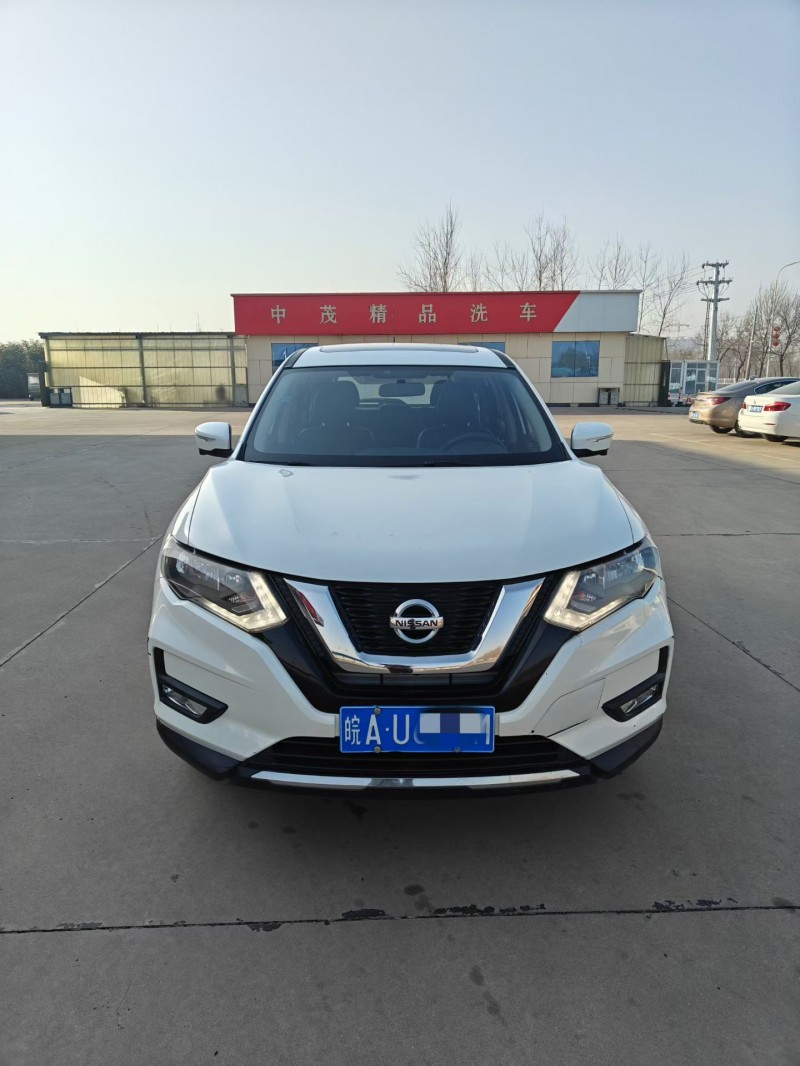 石家庄18年日产奇骏1