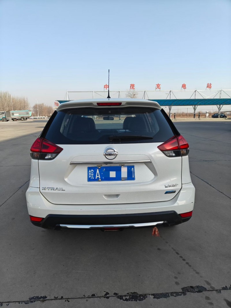 石家庄18年日产奇骏3