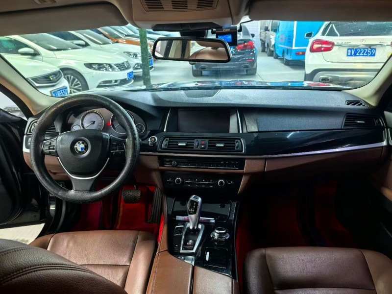 石家庄16年宝马5系9