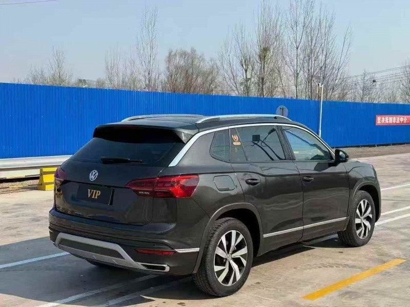 潍坊20年大众探岳8