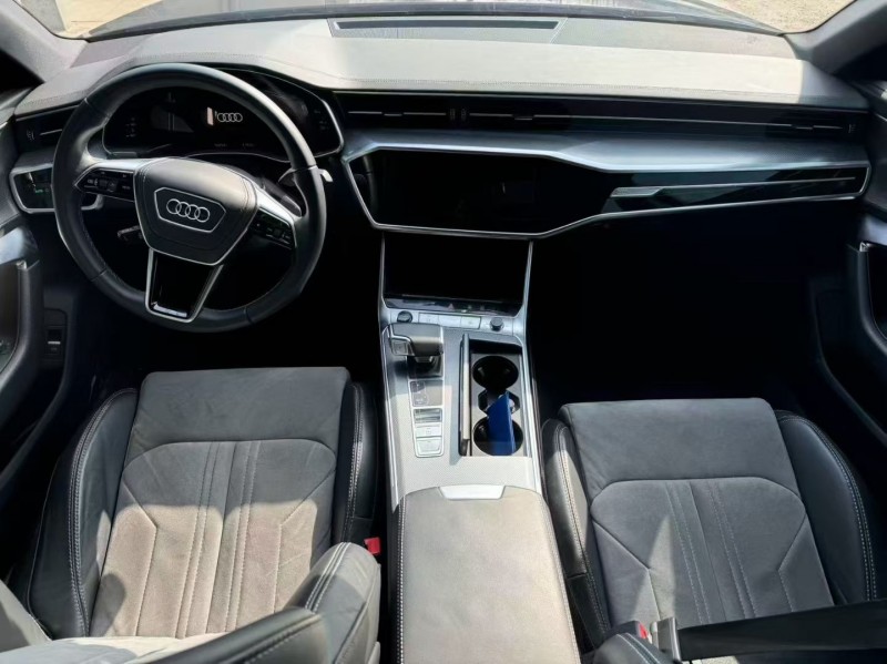 新乡23年奥迪A6L6