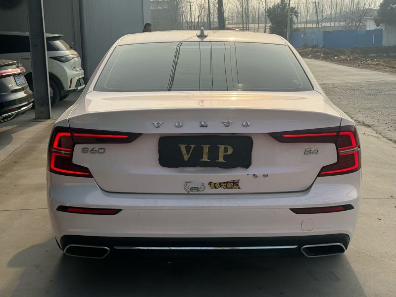 新乡22年沃尔沃S60L9