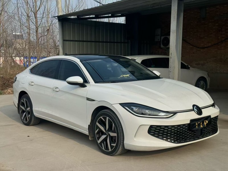 新乡23年大众凌渡3