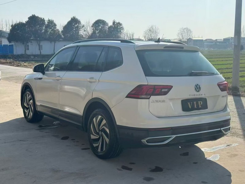 新乡22年大众途观8