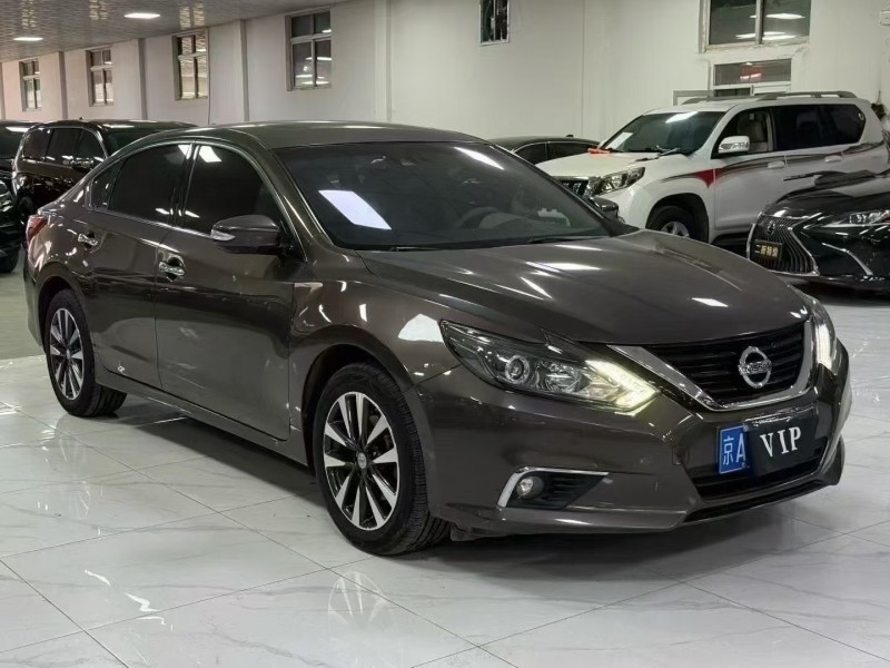 廊坊19年日产天籁3