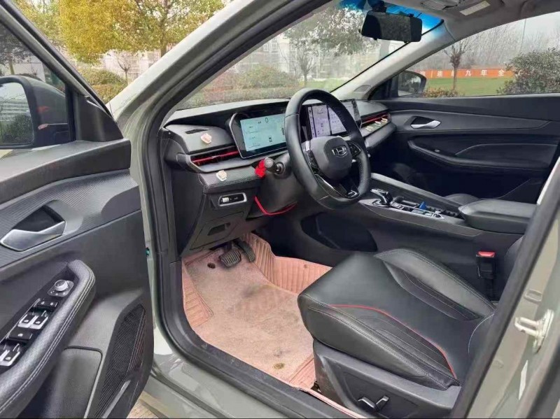 苏州22年吉利缤瑞4