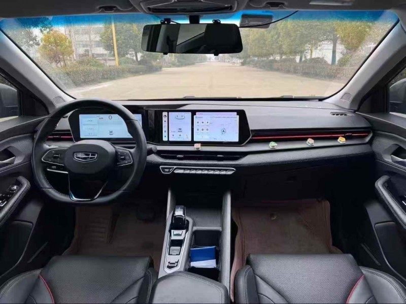 苏州22年吉利缤瑞6