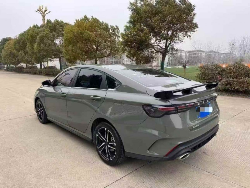 苏州22年吉利缤瑞8