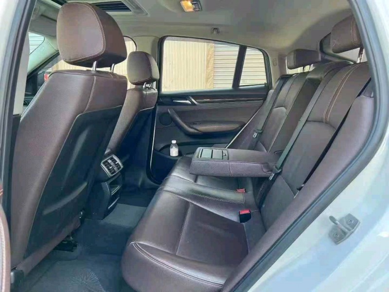 青岛16年宝马X44