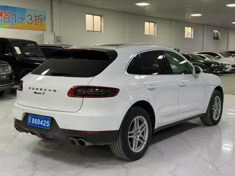 廊坊17年保时捷Macan8