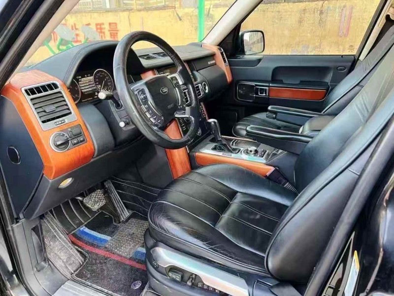 东营11年路虎揽胜行政4