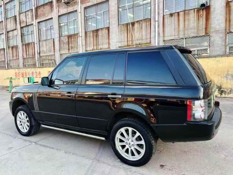 东营11年路虎揽胜行政7
