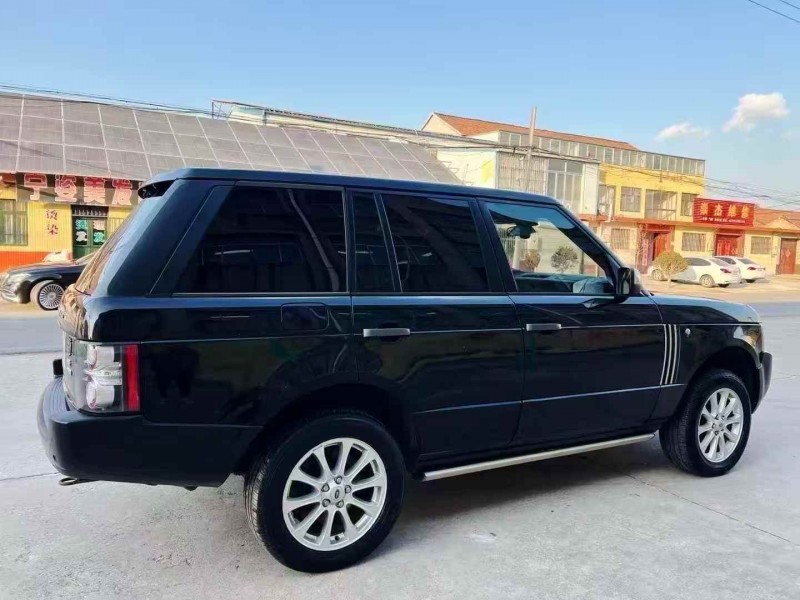 东营11年路虎揽胜行政8