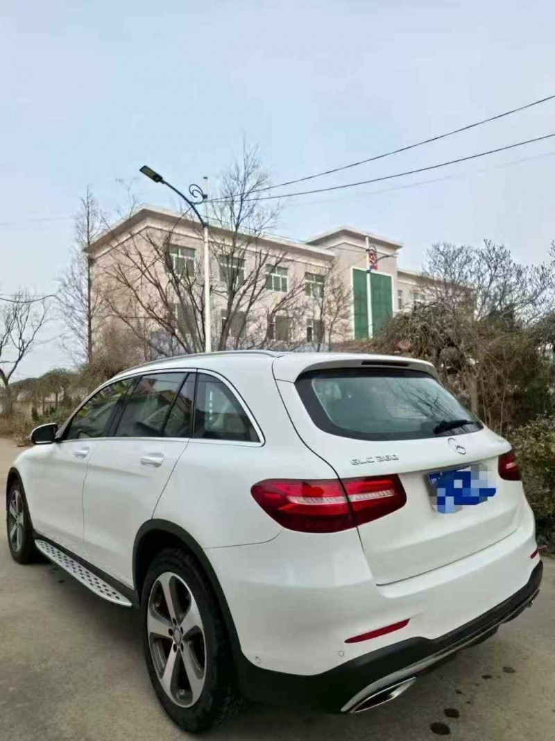 潍坊17年奔驰GLC7