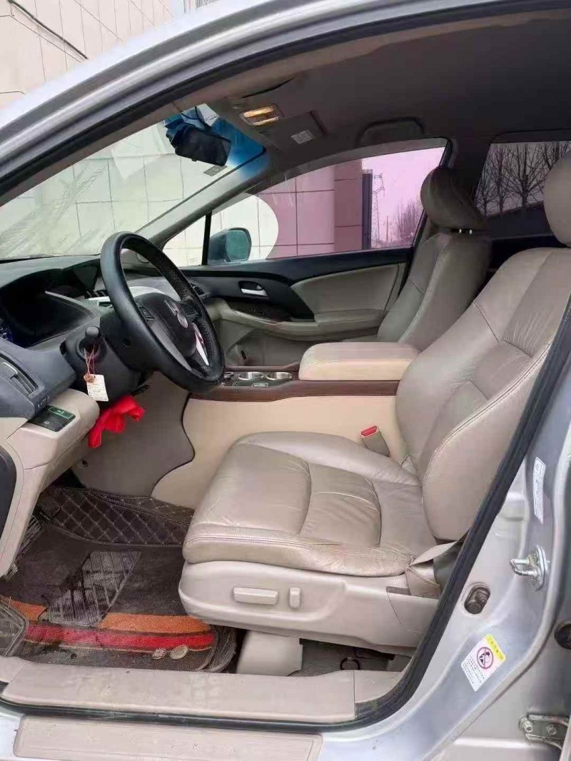 济宁14年本田奥德赛6