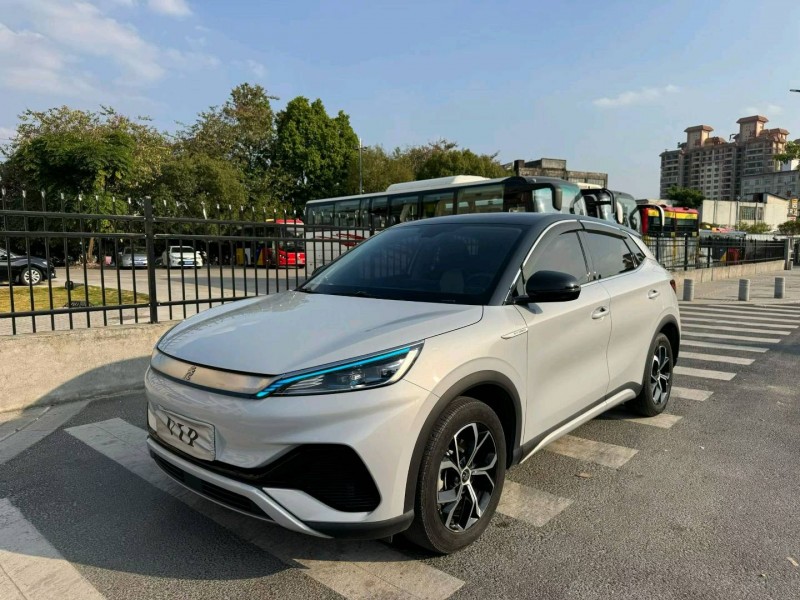 广州22年比亚迪元3