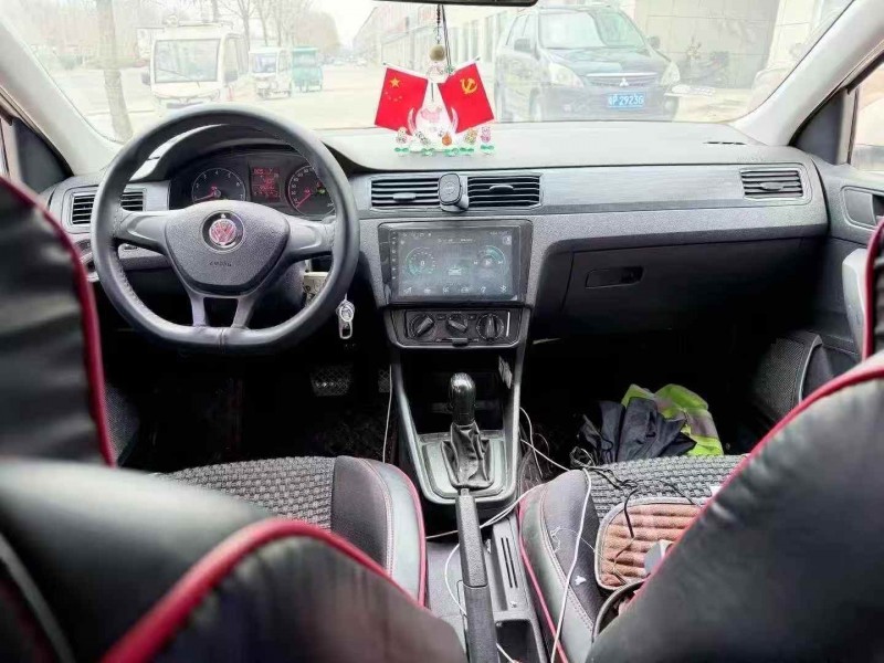 济宁20年大众桑塔纳5