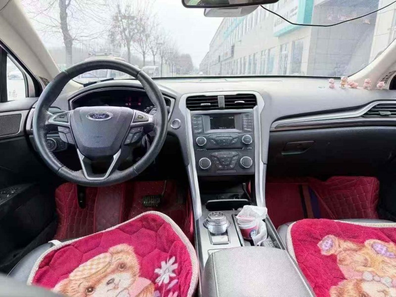 泰安18年福特蒙迪欧6