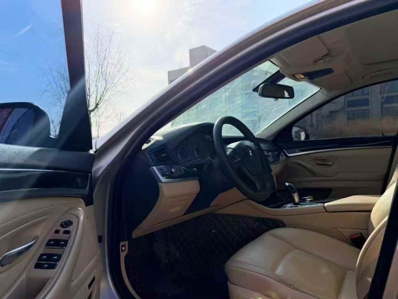 东营13年宝马5系9