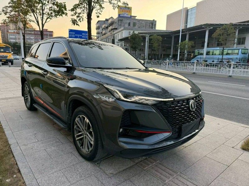 南昌21年长安汽车CS757