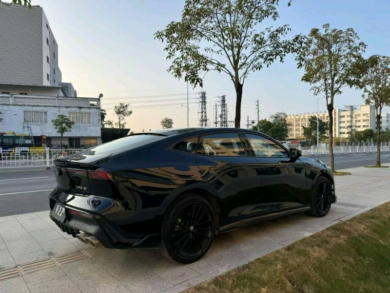 广州24年长安汽车UNI6