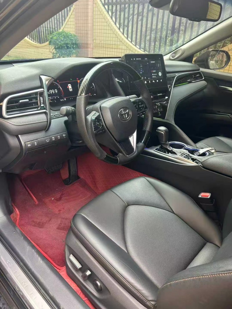 东莞23年丰田凯美瑞2