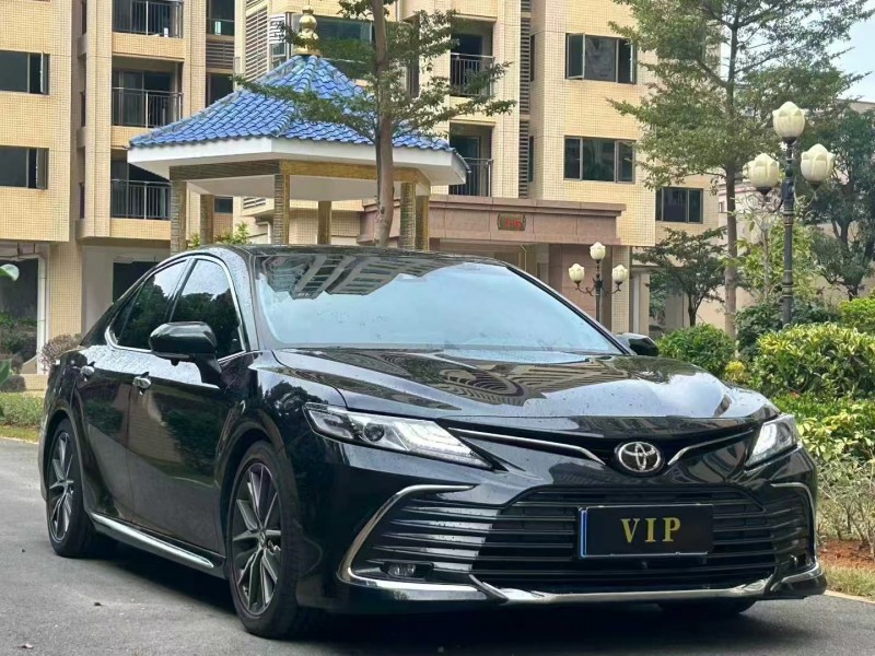 东莞23年丰田凯美瑞5