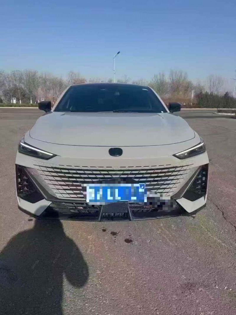 邯郸23年长安汽车UNI1