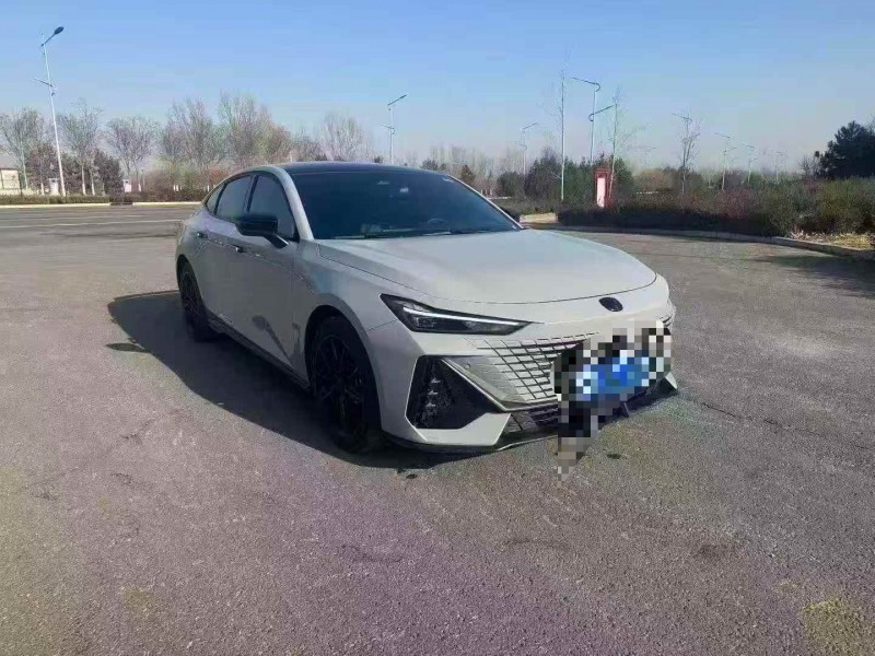 邯郸23年长安汽车UNI2