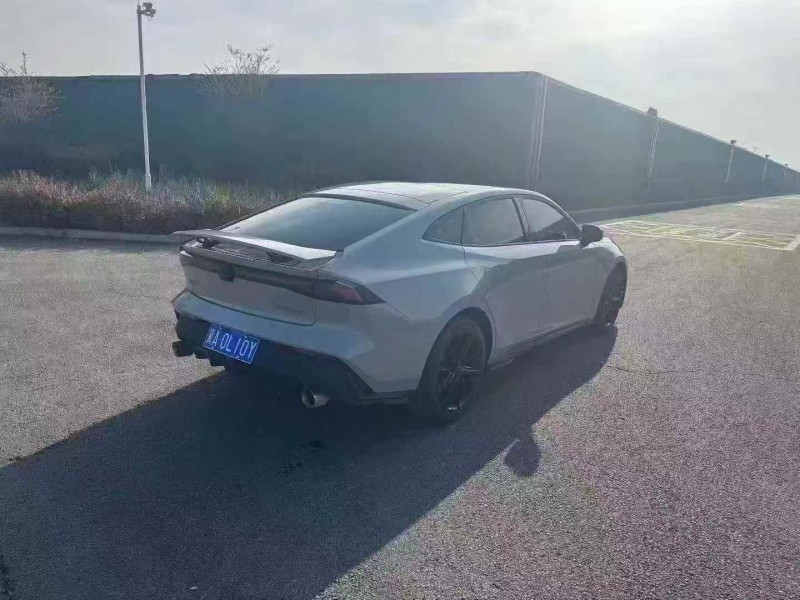 邯郸23年长安汽车UNI8