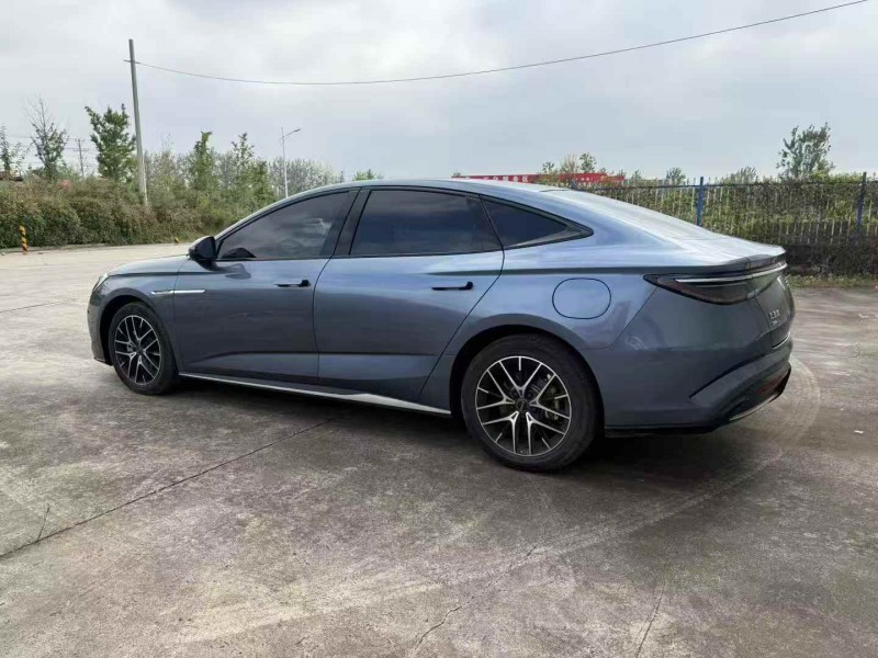 徐州24年比亚迪海豹8