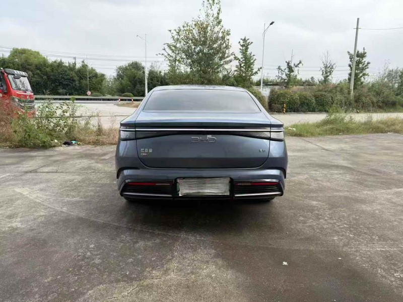 徐州24年比亚迪海豹9