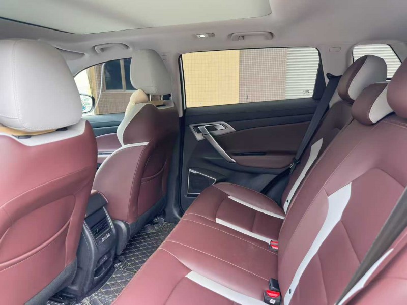 东莞22年吉利博越6