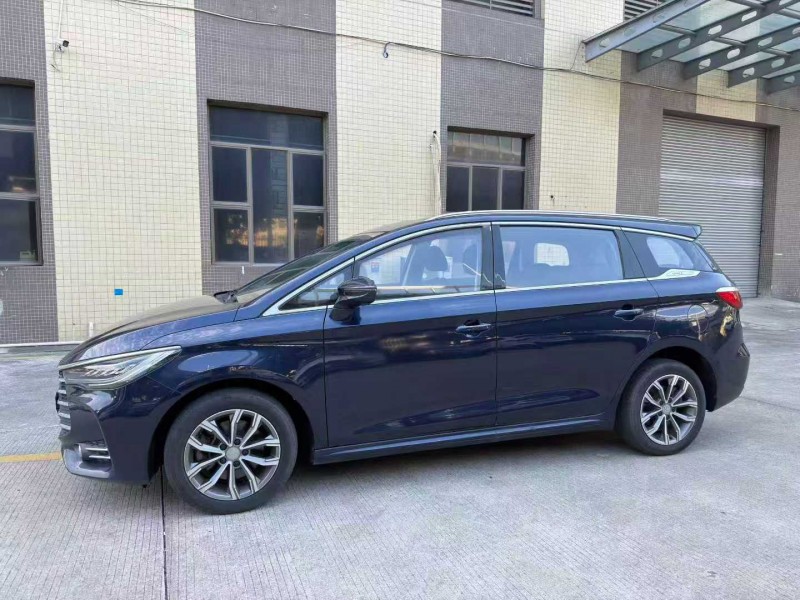 东莞20年比亚迪宋MAX2