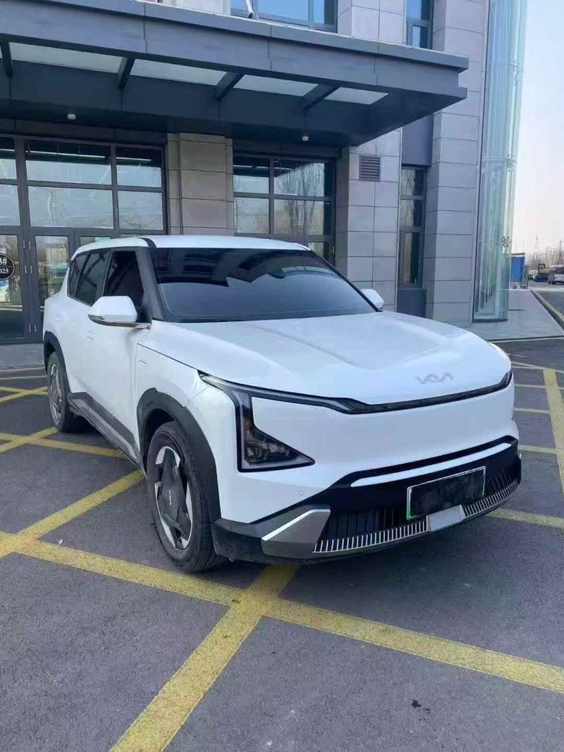 济宁25年起亚EV52