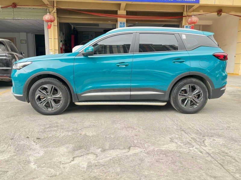 百色21年奇瑞瑞虎2