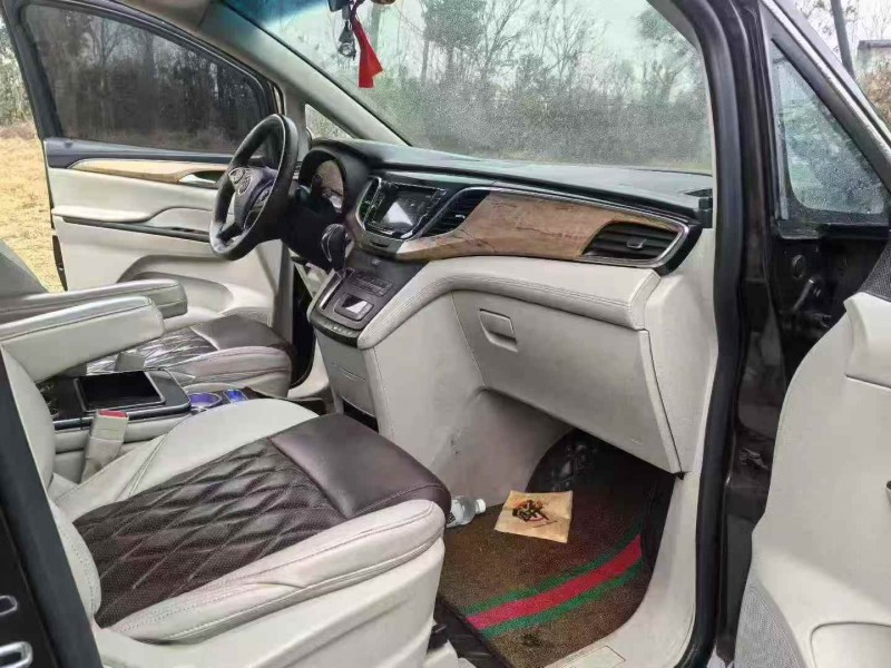 鄂州19年别克GL88