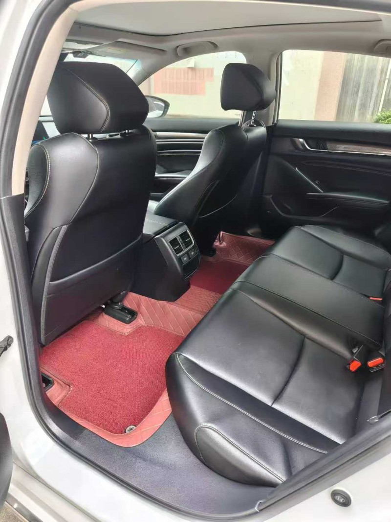 百色23年本田雅阁6