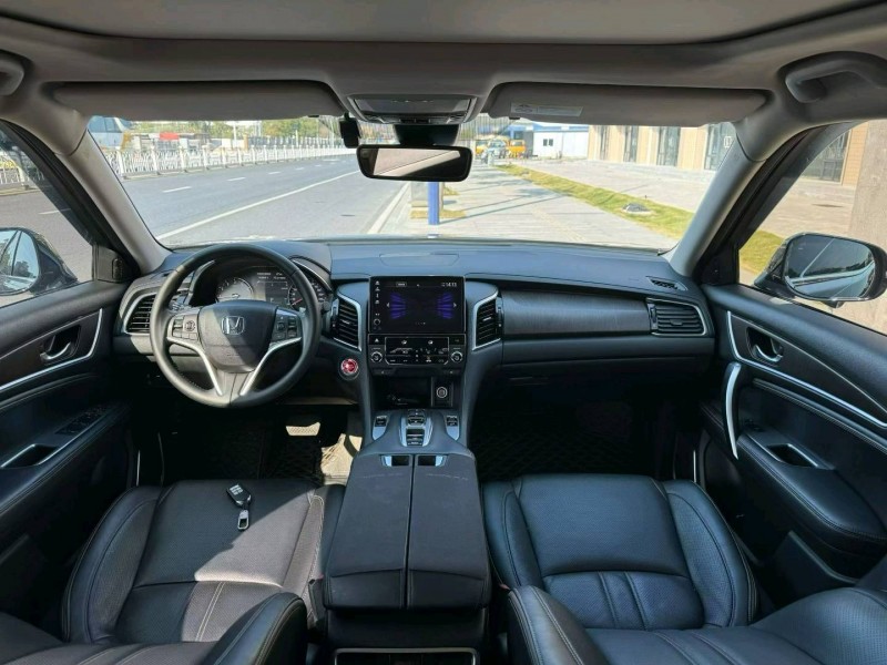 广州22年本田冠道8