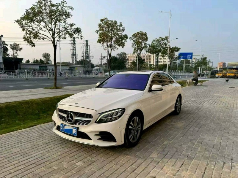 广州19年奔驰C2