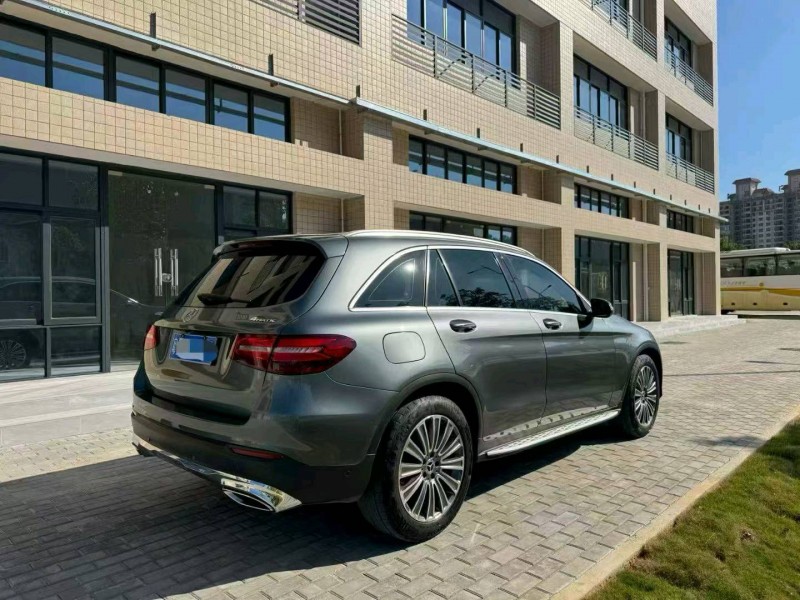 广州17年奔驰GLC6